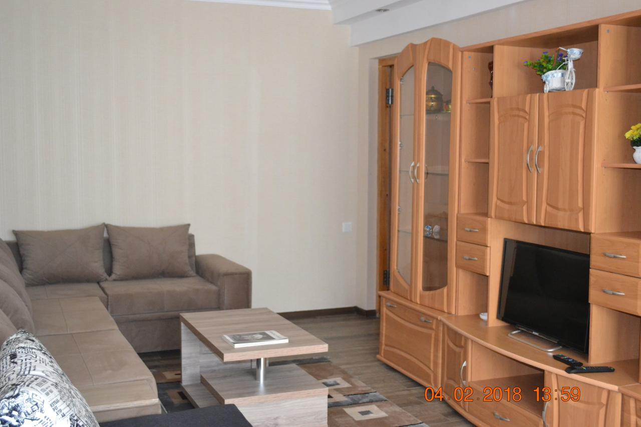 Apartment On Ikalto 8 트빌리시 외부 사진